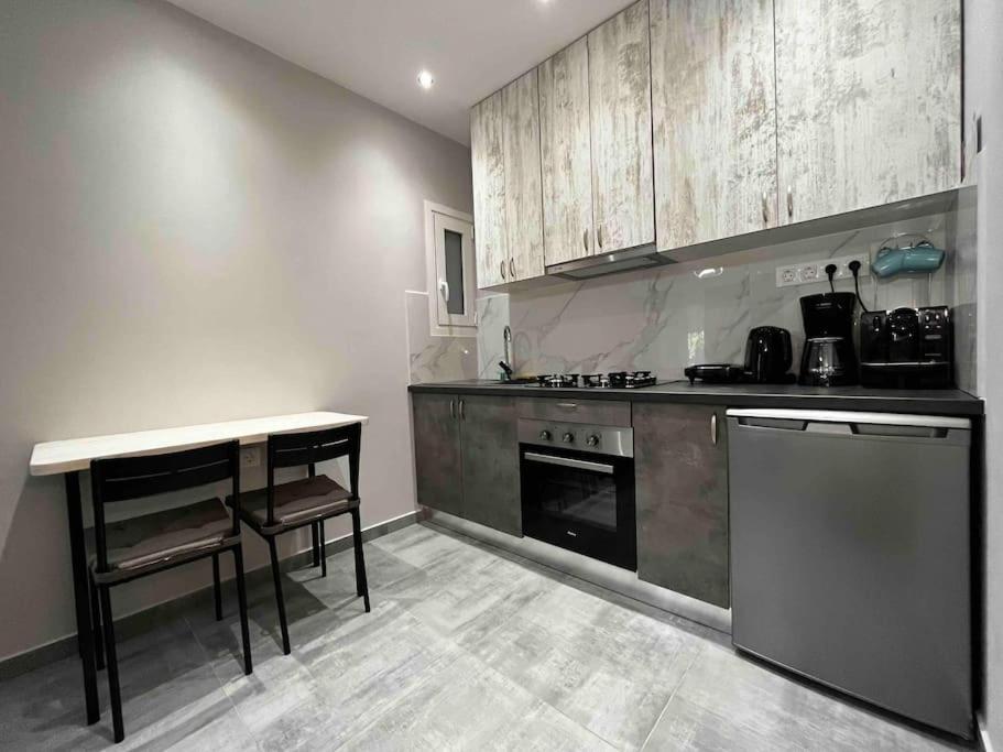 Deseo Apartments Афіни Екстер'єр фото